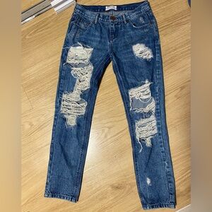 One Teaspoon Awesome Baggies Distressed skinny Jeans size 27